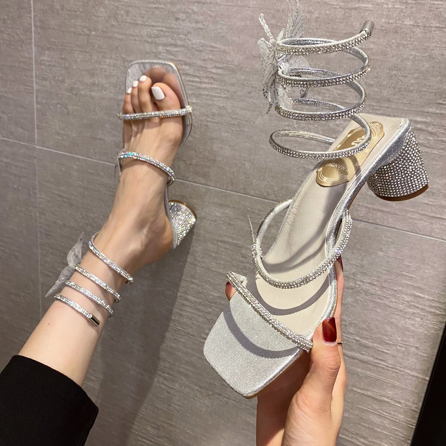 2025 Luxe Heel Collection – Aurora Glow Edition | Sculpted Shine, Artisan-Inspired Design, Signature Event Wear