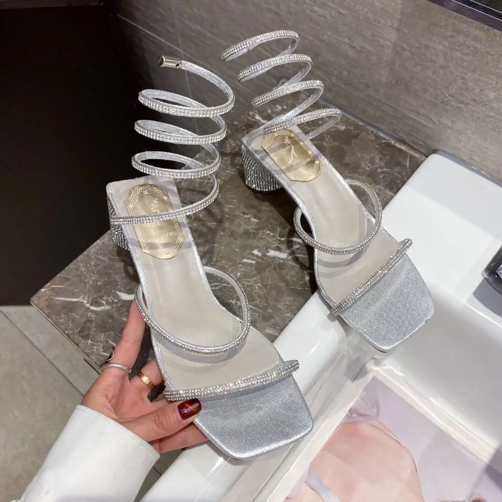 2025 Luxe Heel Collection – Aurora Glow Edition | Sculpted Shine, Artisan-Inspired Design, Signature Event Wear
