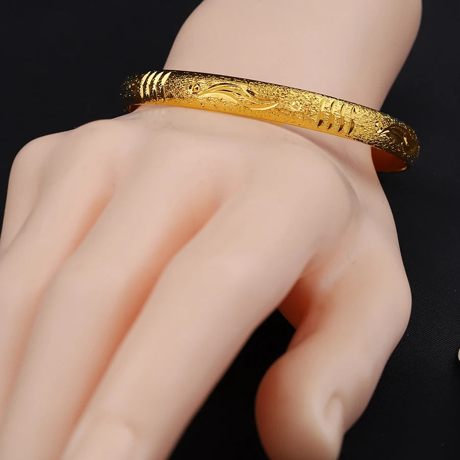 Golden Middle East 6-Piece Ethiopian Girl Copper Bracelets – Dubai Women's Fashion Jewelry, Eritrean Bride Wedding Gift