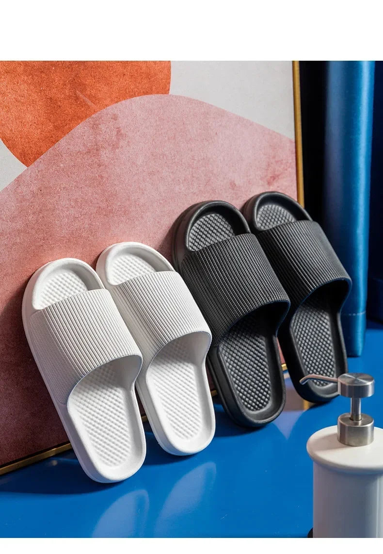 EVA Soft Sole Bathroom Anti-Slip Slippers Light Comfortable Outdoor Sandals Fashion Men's Women Beach Flip-Flop