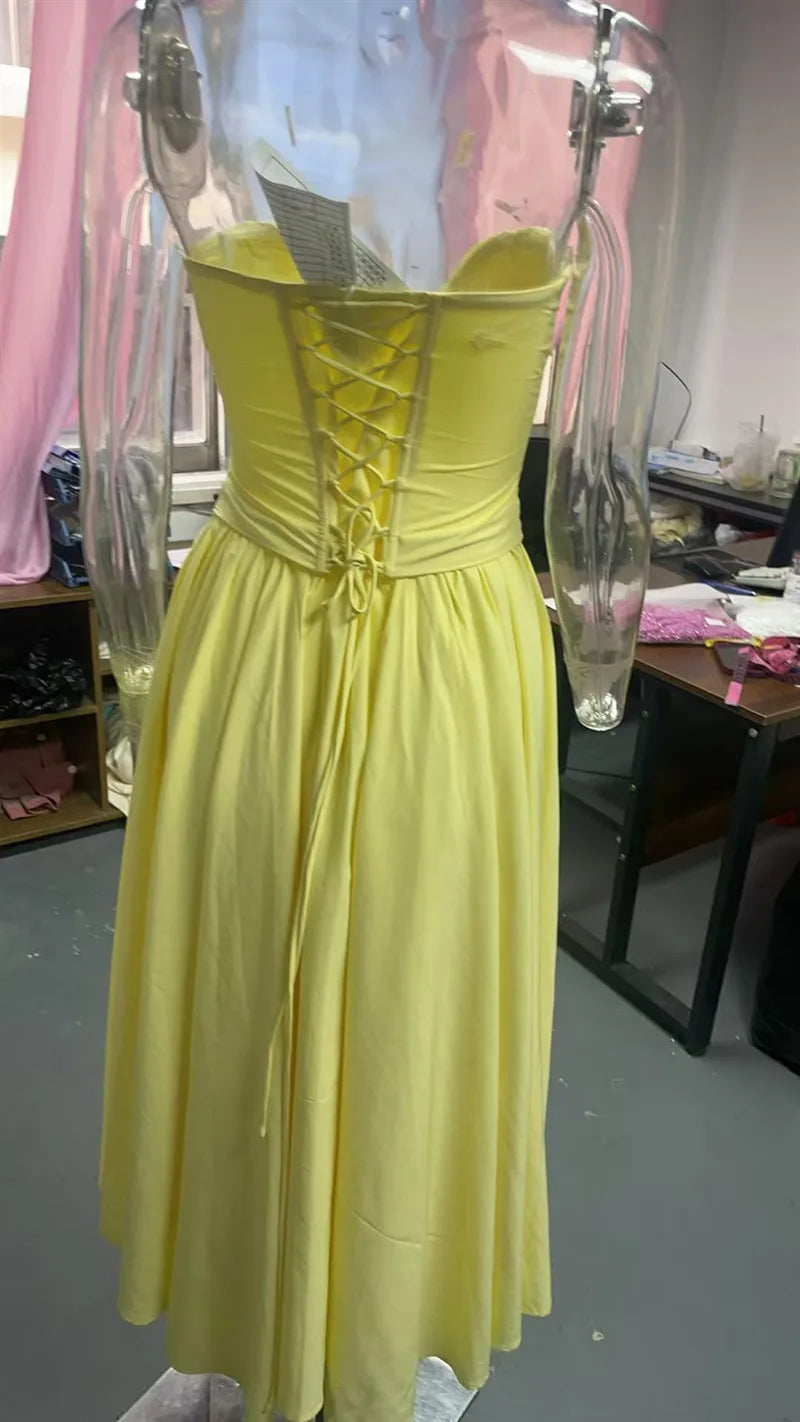 Elegant Off-Shoulder Strapless Midi Dress for Women – Sleeveless, Backless, A-Line Party Dress with Bow Detail