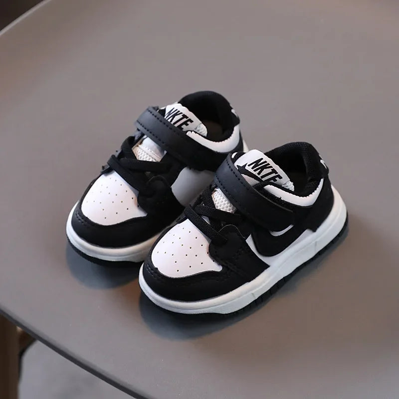 Kids Fashion Sneakers – Lightweight Casual Shoes with Anti-Slip Rubber Sole for Boys & Girls, Ideal for Running & Daily Wear