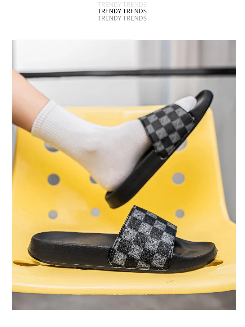 Men’s Summer 2025 Slippers – Non-Slip, Wear-Resistant Sports Sandals for Indoor & Outdoor Use