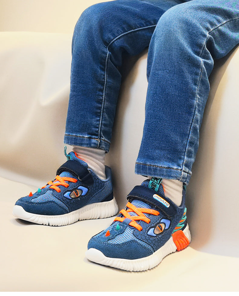 Kids LED Light-Up Sneakers - Boys 3-6Y, Flashing Glowing Sports Shoes for Spring & Autumn, Casual Running Footwear