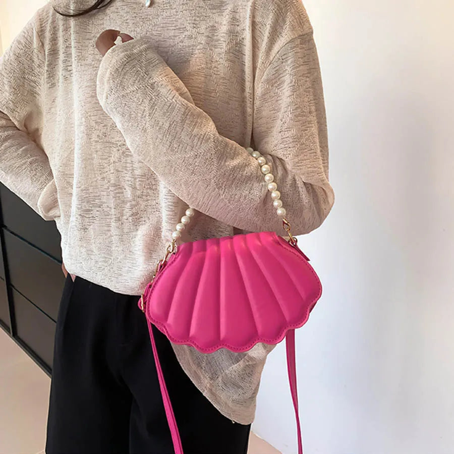 Elegant Women's Crossbody Bag – All-Matching Pearl Chain Shoulder Handbag, Fashion Shell-Shaped Evening Purse