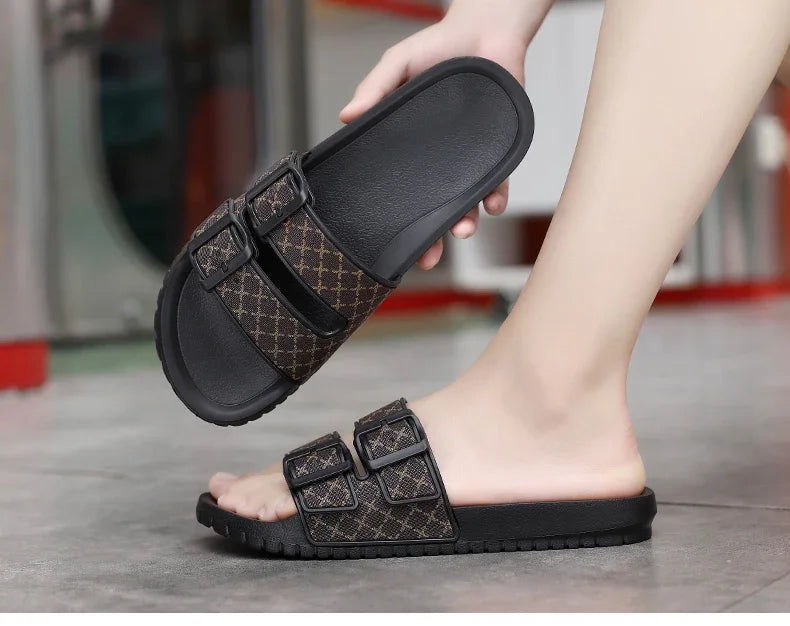 Men's Summer Sandals – Breathable, Lightweight Flip Flops & Casual Beach Flats