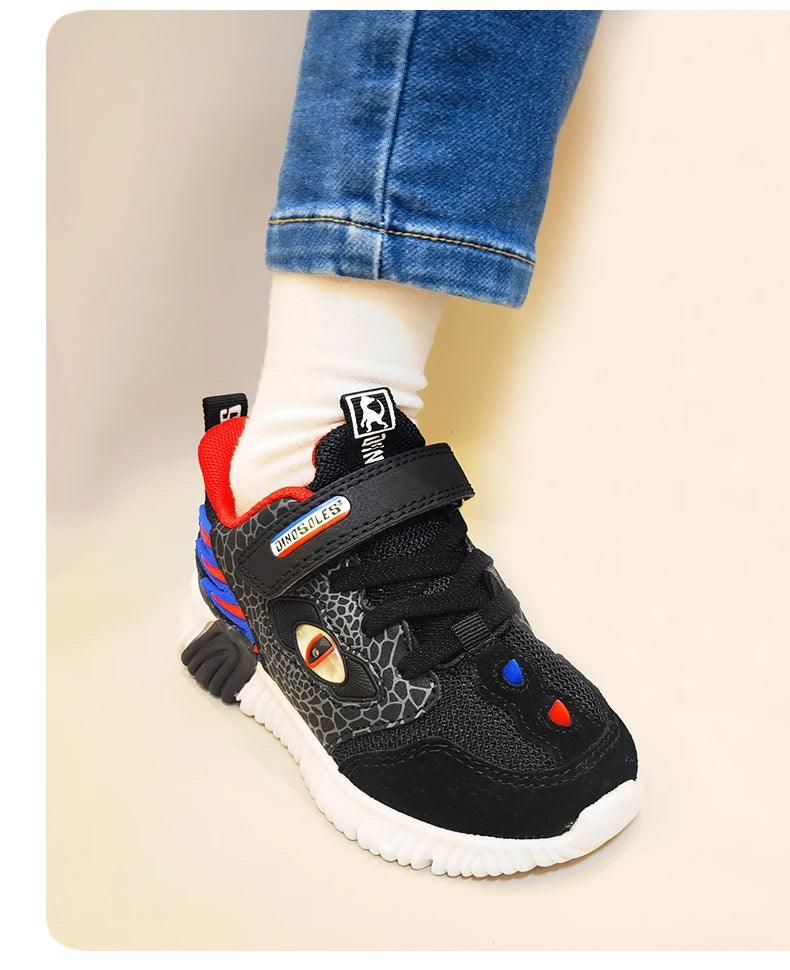 Kids LED Light-Up Sneakers - Boys 3-6Y, Flashing Glowing Sports Shoes for Spring & Autumn, Casual Running Footwear