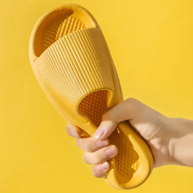 EVA Soft Sole Bathroom Anti-Slip Slippers Light Comfortable Outdoor Sandals Fashion Men's Women Beach Flip-Flop