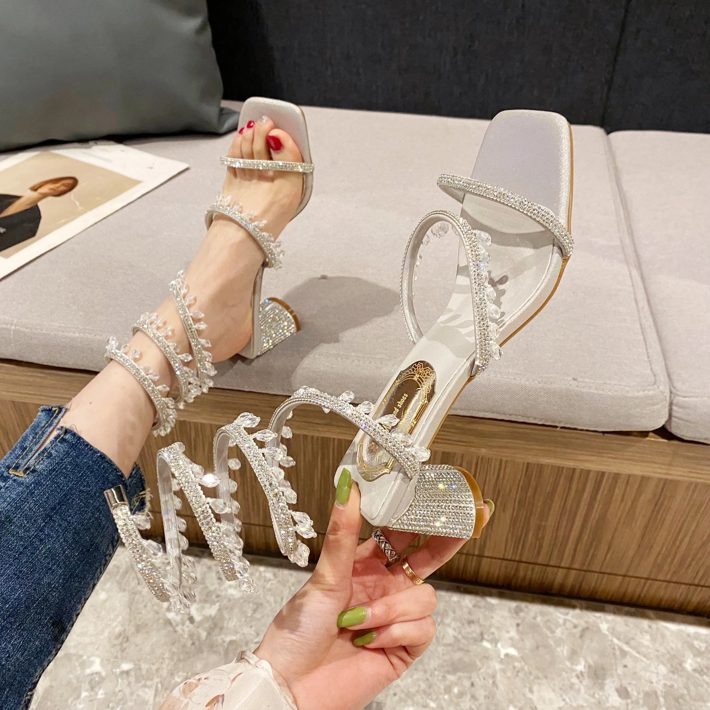 2025 Luxe Heel Collection – Aurora Glow Edition | Sculpted Shine, Artisan-Inspired Design, Signature Event Wear
