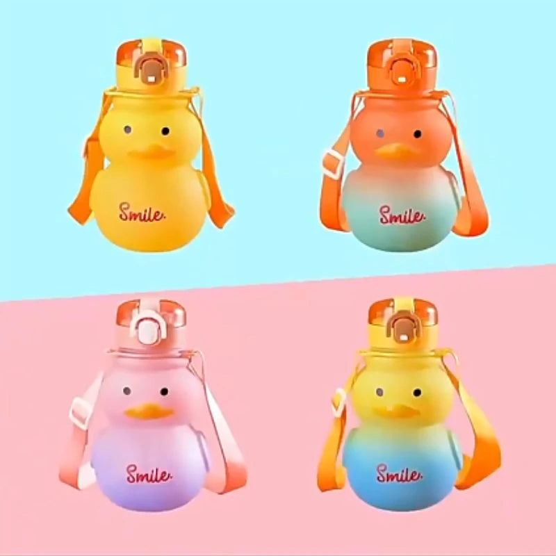 650ml Cute Water Bottle with Straw Portable Children's Kawaii Duck Kettle Summer Large Capacity Plastic Drinking Cup