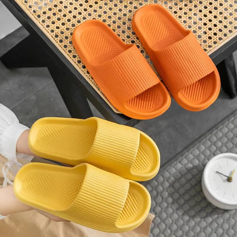 EVA Soft Sole Bathroom Anti-Slip Slippers Light Comfortable Outdoor Sandals Fashion Men's Women Beach Flip-Flop