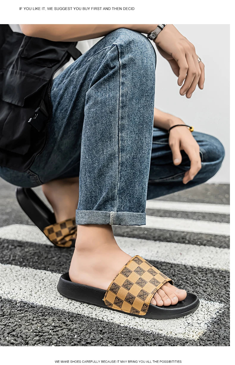 Men’s Summer 2025 Slippers – Non-Slip, Wear-Resistant Sports Sandals for Indoor & Outdoor Use