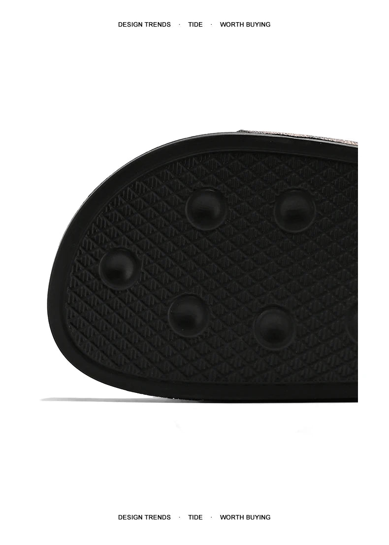 Men’s Summer 2025 Slippers – Non-Slip, Wear-Resistant Sports Sandals for Indoor & Outdoor Use