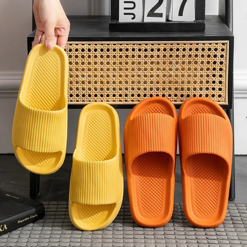 EVA Soft Sole Bathroom Anti-Slip Slippers Light Comfortable Outdoor Sandals Fashion Men's Women Beach Flip-Flop