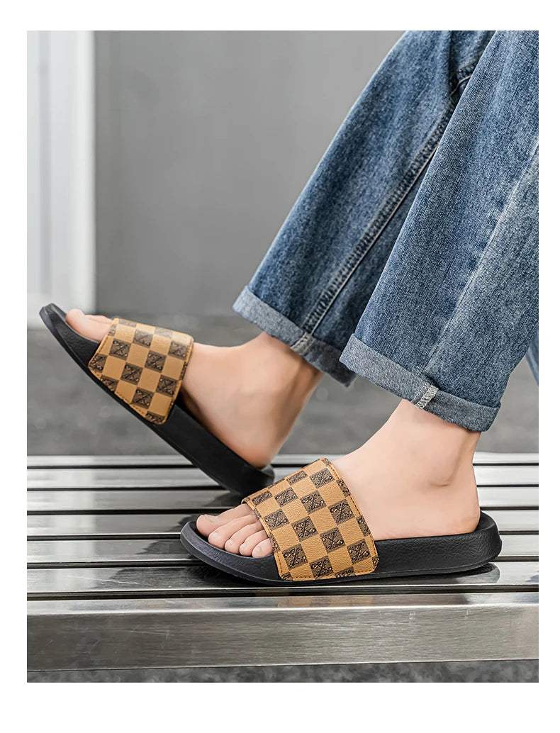 Men’s Summer 2025 Slippers – Non-Slip, Wear-Resistant Sports Sandals for Indoor & Outdoor Use
