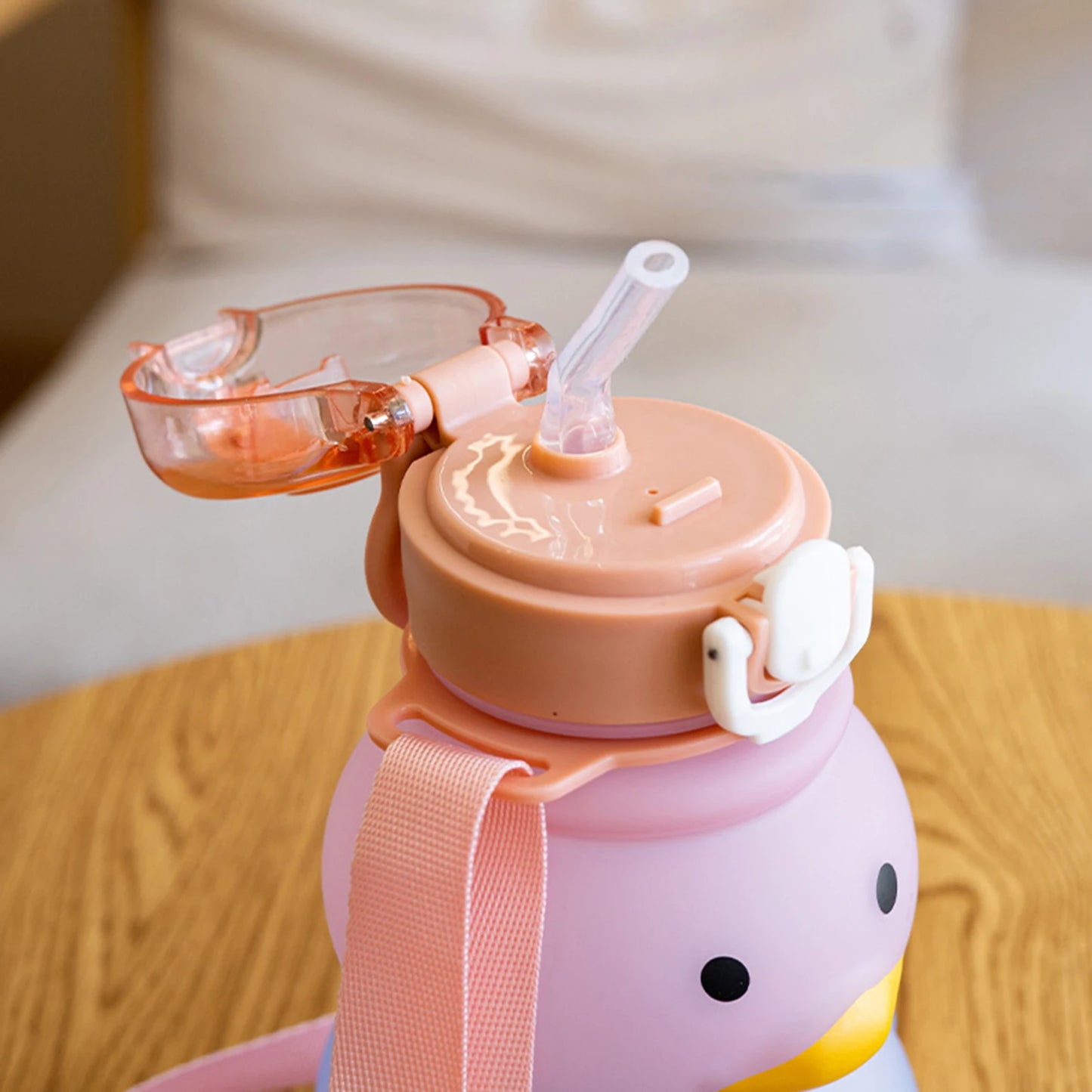 650ml Cute Water Bottle with Straw Portable Children's Kawaii Duck Kettle Summer Large Capacity Plastic Drinking Cup
