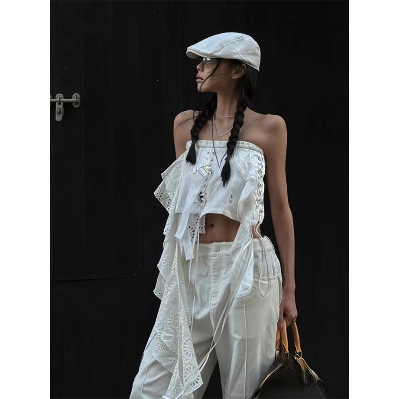 Y2K Gyaru Crop Tank Top for Women – White Strapless Asymmetrical Lace Camisole | Coquette Grunge Aesthetic Streetwear
