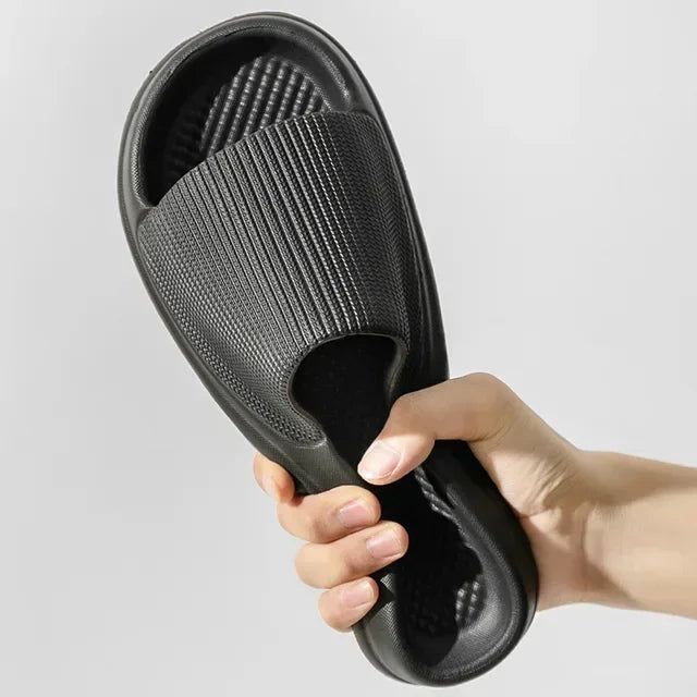 EVA Soft Sole Bathroom Anti-Slip Slippers Light Comfortable Outdoor Sandals Fashion Men's Women Beach Flip-Flop