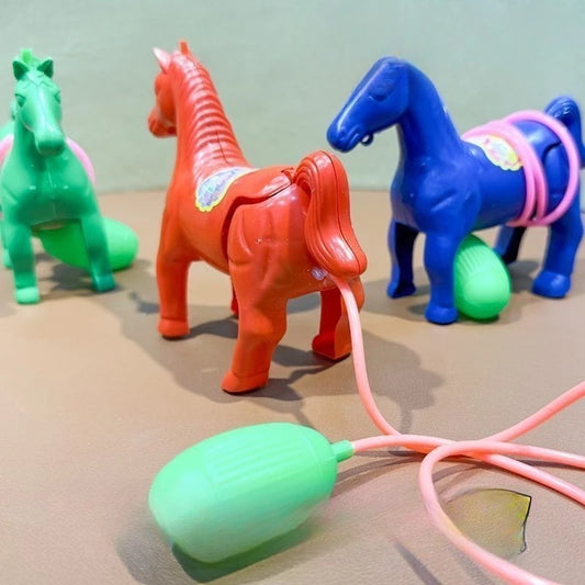 Squeeze-Bulb Horse Toy with Flexible Tube and Moving Legs, Colorful Vintage-Style Plastic Animal Model