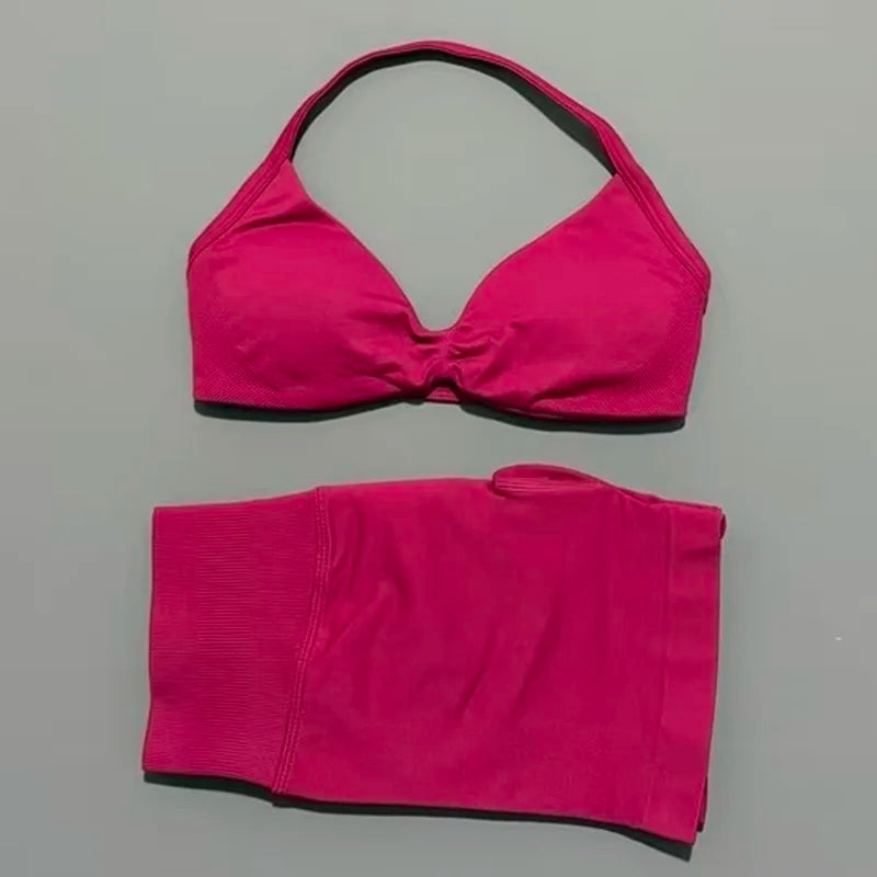 Women’s Seamless 2-Piece Gym Set – Strappy Sports Bra & Scrunch Shorts