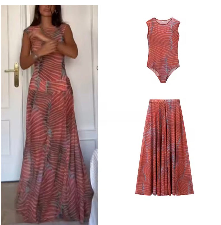 Chic Women's Printed Skirt Outfit – Sleeveless O-Neck Bodysuit with High-Waist Skirt