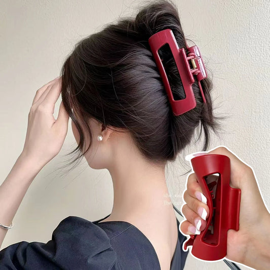 Soft Silicone Shark Hair Clip – Anti-Slip, Anti-Collision Back-of-Head Protection, Durable & Comfortable Women’s Hair Claw