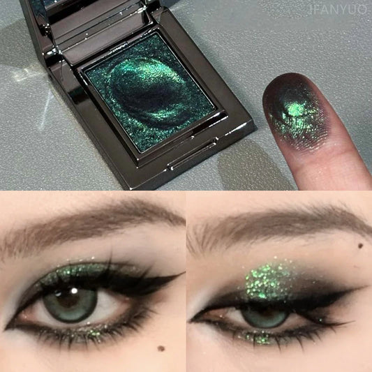 Chameleon Dark Green Eyeshadow Palette – Pearlescent Shimmer, Smooth Blendable Formula, Easy Application, Long-Lasting Brightening Makeup
