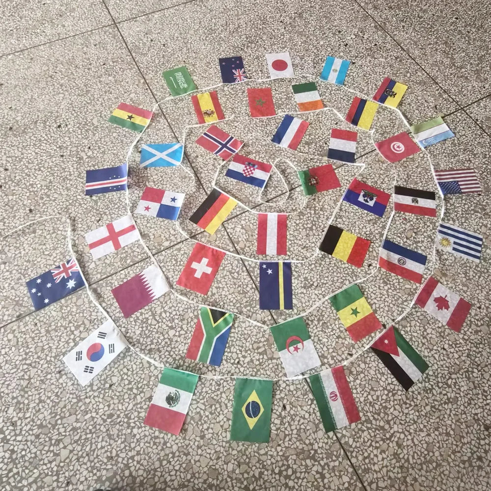 48pcs 2026 Mini Football Country Flags (14×21cm) – Hanging Bunting Flags for Bar, Party & Decoration