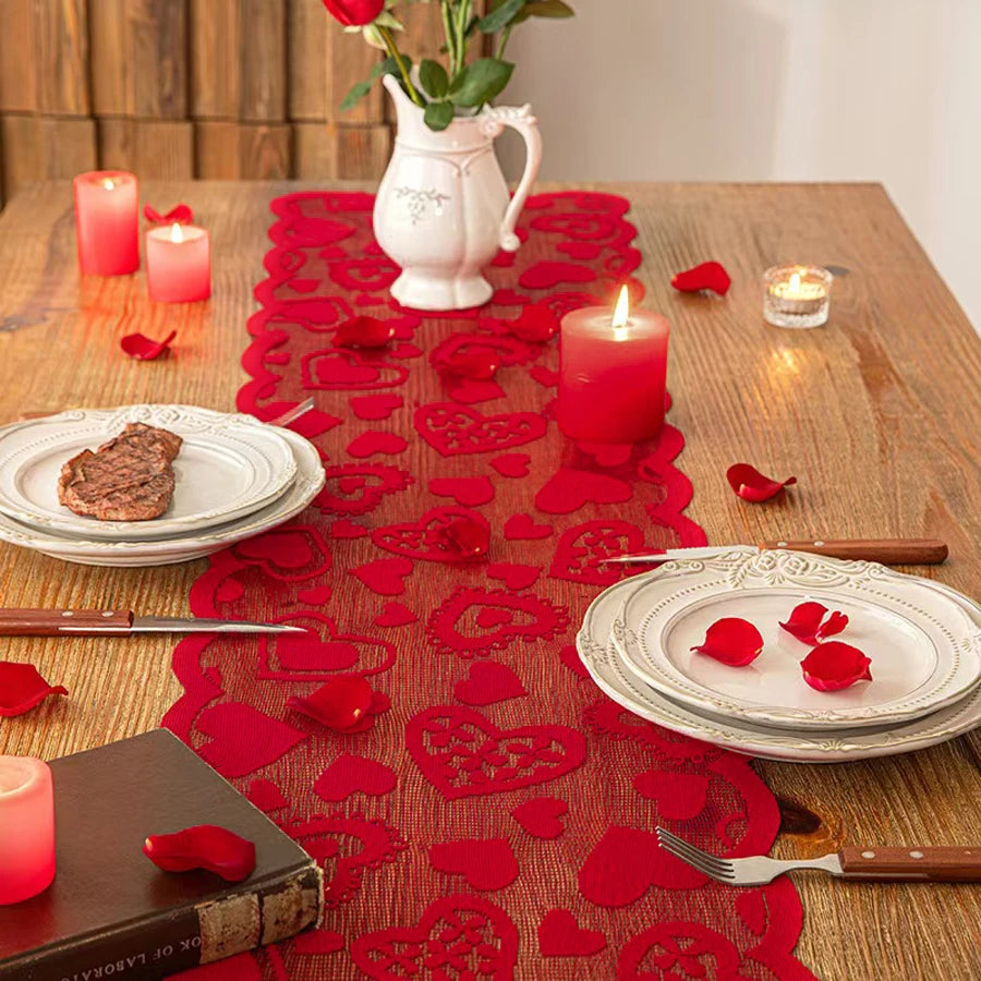 Classic red heart design polyester woven table runner, suitable for Valentine’s Day, family dining, home decoration, and everyday or special occasions.