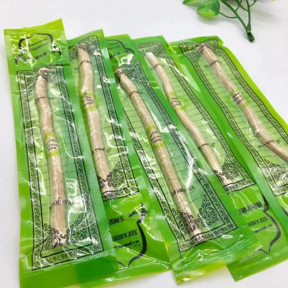 Miswak Toothbrush Stick – Traditonal Teeth Whitenning Tool