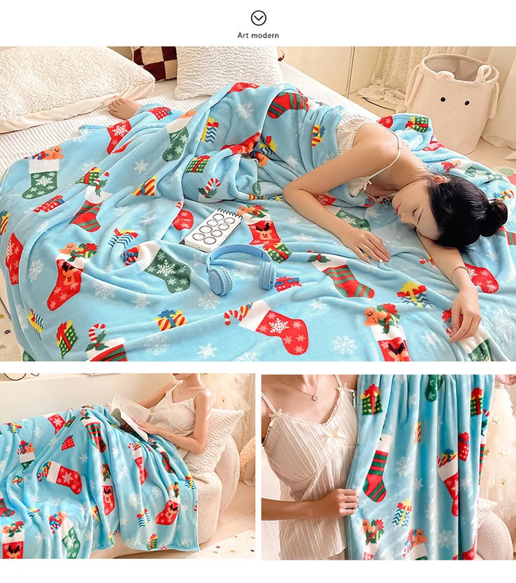 Soft Christmas Print Coral Fleece Throw Blanket, Plush Polyester Sofa and Bed Cover for Cozy Winter Lounging and Holiday Home Decor