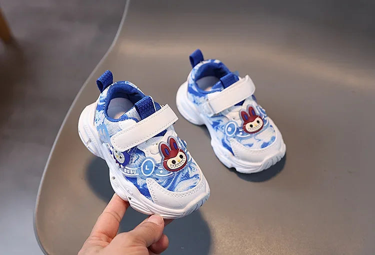 MINISO LED Light-Up Toddler Shoes – Soft, Non-Slip Casual Sneakers for Boys & Girls, Spring/Autumn