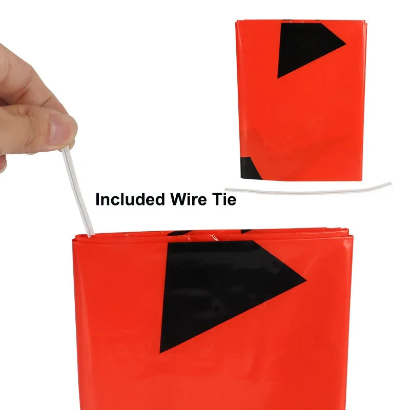 Large Halloween Pumpkin Leaf Bags – Plastic Garbage Bags for Outdoor Lawn & Garden Decoration – Festive Yard Décor for Halloween Parties & Trick-or-Treat