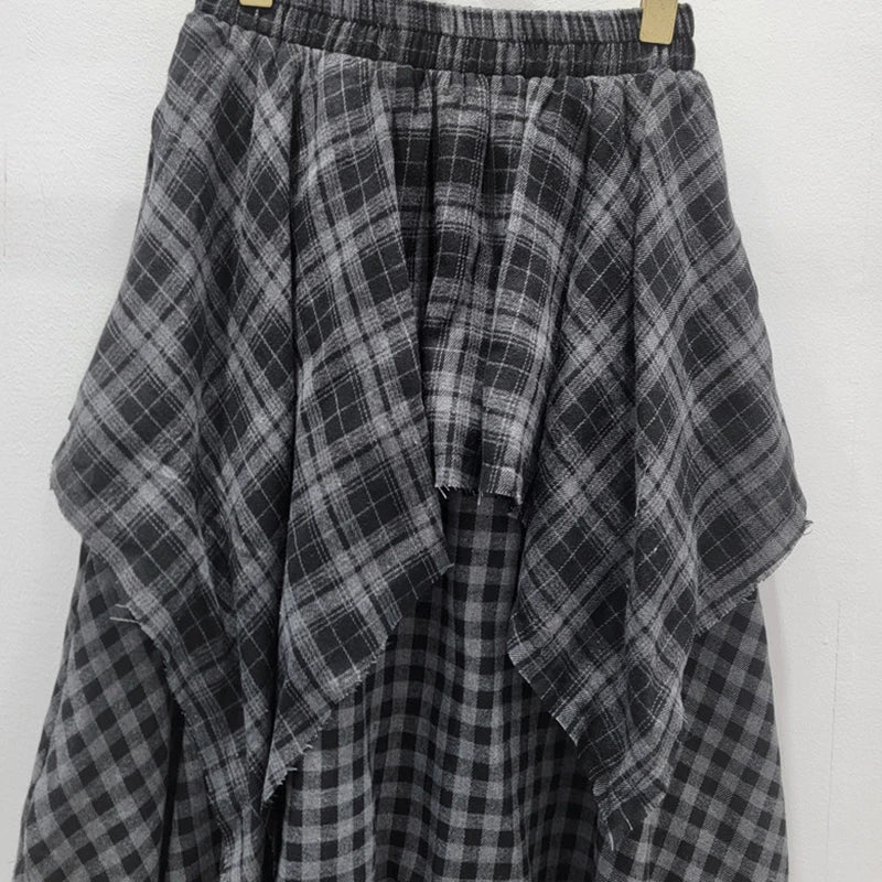 Irregular Plaid Patchwork Pleated A-Line Midi Skirt