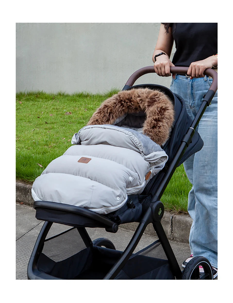 Baby Stroller Footmuff for Cold-Weather Outings