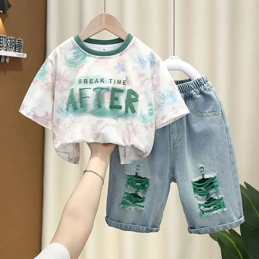 2025 Kids Clothing Boys' summer outfit set new stylish children's short sleeved letter T-shirt denim shorts 2-piece set