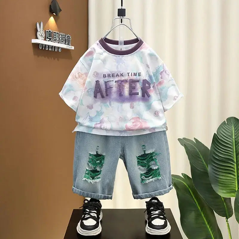 2025 Kids Clothing Boys' summer outfit set new stylish children's short sleeved letter T-shirt denim shorts 2-piece set