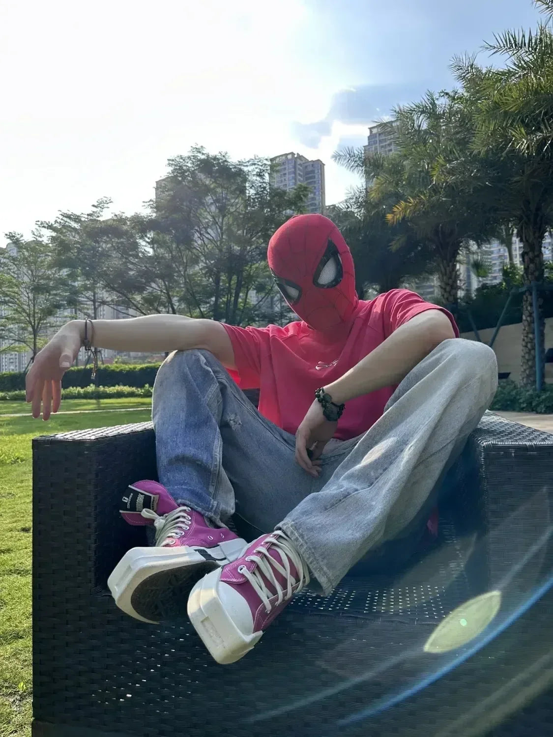 Marvel Miles Morales Spider-Man Moving Eyes Electronic Mask – 1:1 Cosplay Headgear with Remote Control