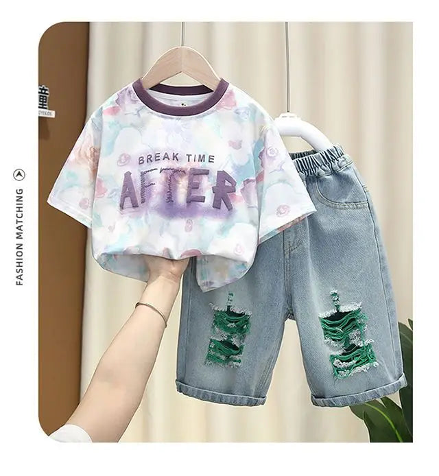 2025 Kids Clothing Boys' summer outfit set new stylish children's short sleeved letter T-shirt denim shorts 2-piece set