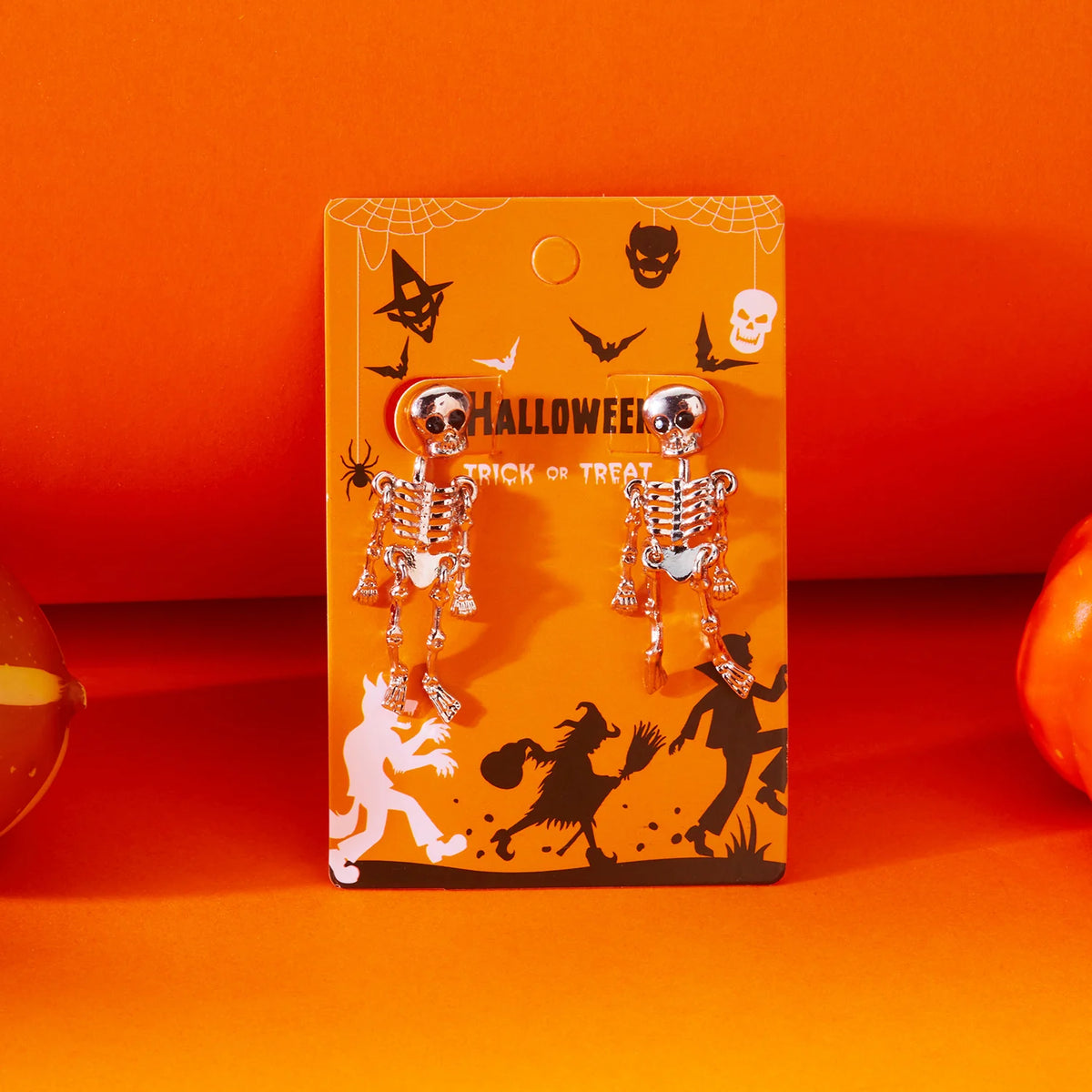 rinhoo Halloween Skull and Skeleton Dangle Earrings for Women, Gothic Zinc Alloy Statement Jewellery for Punk Outfits and Costume Parties