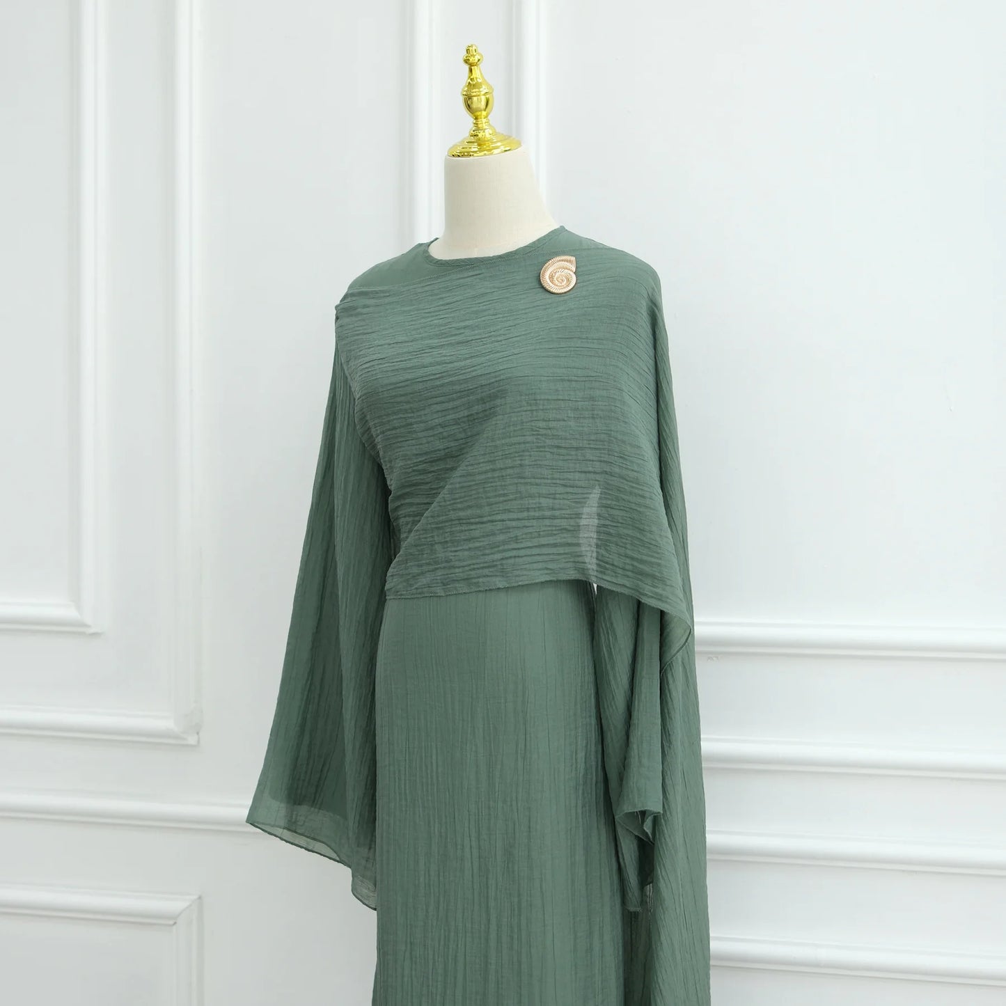 Women’s Two-Piece Modest Cardigan Set – Elegant Middle East Islamic Abaya Dress for Ramadan & Eid