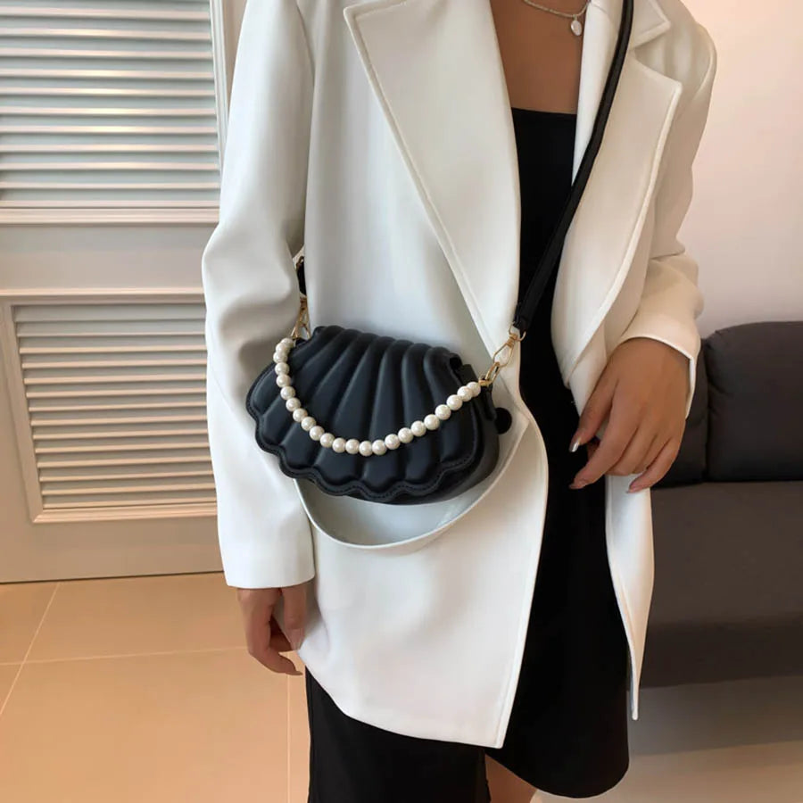 Elegant Women's Crossbody Bag – All-Matching Pearl Chain Shoulder Handbag, Fashion Shell-Shaped Evening Purse