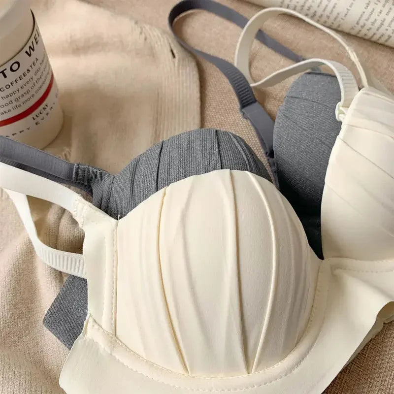 2025 New Pleated Bras Push Up Bra Small Chest No Steel Ring Wirelss Soft Bra Solid Color Sweet Seamless Bra