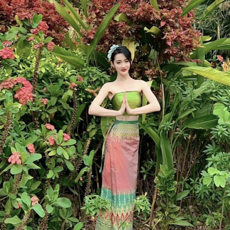 Women’s Thai Traditional Clothing Set (2-Piece) – Dai Minority Ethnic Dress, Retro National Costume for Dance, Cultural Events & Photoshoots