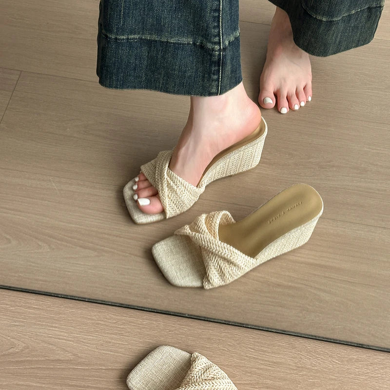 Women’s Designer Weave Wedge Slides – Open Toe Height Increase Summer Sandals, Fashion Outdoor Slip-On Dress Shoes