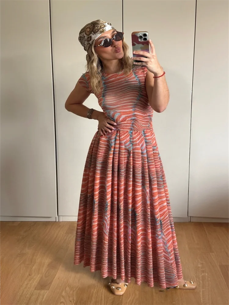 Chic Women's Printed Skirt Outfit – Sleeveless O-Neck Bodysuit with High-Waist Skirt