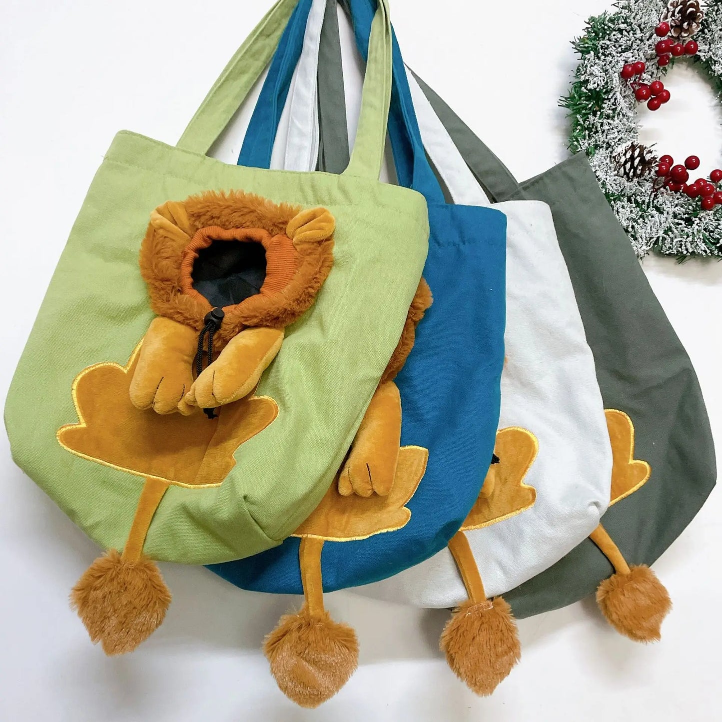 Pet Canvas Shoulder Bag Lion shaped Cat Tote Bag Comfortable Pet Tote Bag Shoulder Bag Portable Outdoor Cat Tote Bag