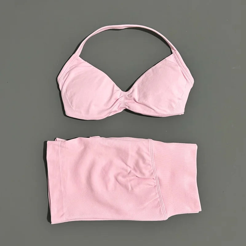 Women’s Seamless 2-Piece Gym Set – Strappy Sports Bra & Scrunch Shorts