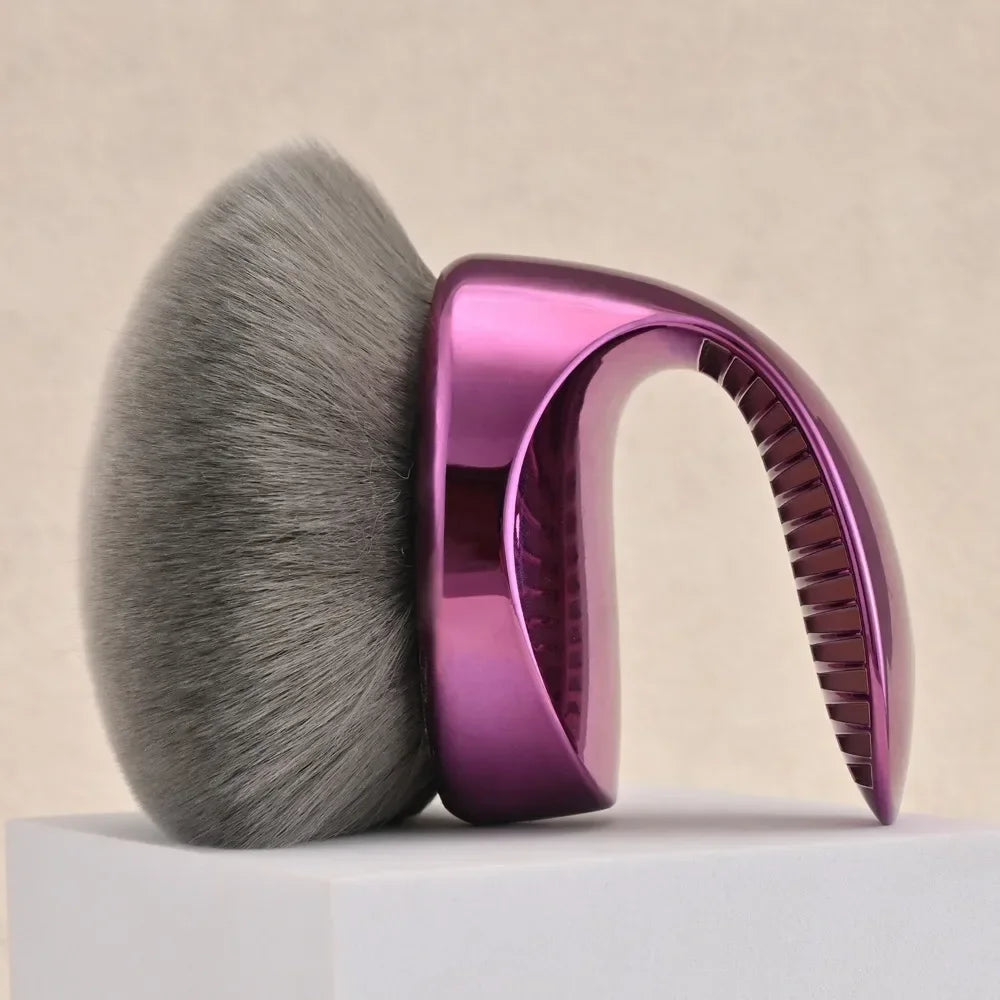Extra Large Body Kabuki Brush – Beauty Blend & Blur, Vegan Bristles for Self Tanner, Foundation & Body Blending