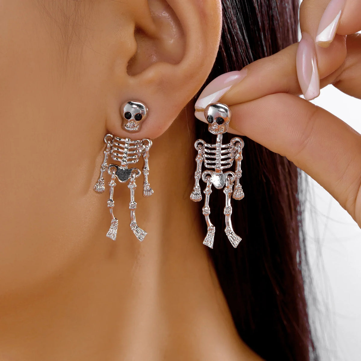 rinhoo Halloween Skull and Skeleton Dangle Earrings for Women, Gothic Zinc Alloy Statement Jewellery for Punk Outfits and Costume Parties